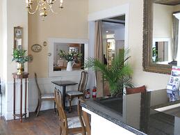 The Inns On Bellevue