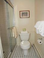 The Inns On Bellevue