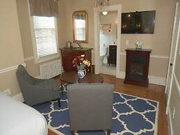 The Inns On Bellevue