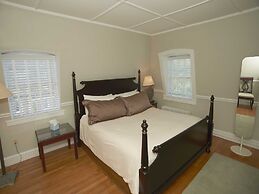 The Inns On Bellevue