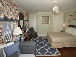 The Inns On Bellevue