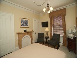 The Inns On Bellevue