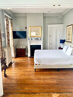 The Inns On Bellevue