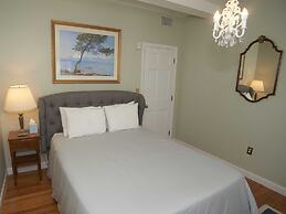 The Inns On Bellevue