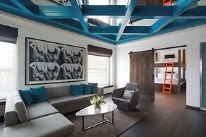 ANDAZ SAN DIEGO, BY HYATT