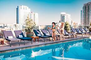 ANDAZ SAN DIEGO, BY HYATT