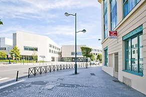 Séjours & Affaires Serris Val d'Europe Rive Gauche