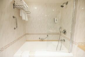 Grand Court Jerusalem