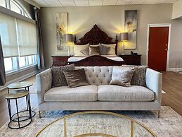 The ColdWater Inn