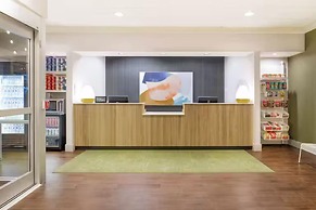 Spark by Hilton Tuscumbia Muscle Shoals
