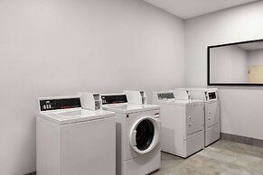 La Quinta Inn & Suites by Wyndham Santa Clarita - Valencia
