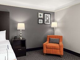 La Quinta Inn & Suites by Wyndham Santa Clarita - Valencia