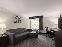 La Quinta Inn & Suites by Wyndham Santa Clarita - Valencia