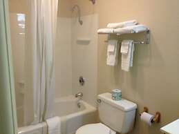 America's Best Inns & Suites