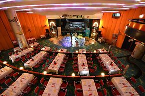 Aro Palace Hotel