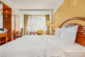 Aro Palace Hotel