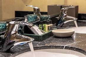 Eugenia de Montijo, Autograph Collection