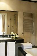 Eugenia de Montijo, Autograph Collection