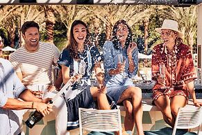 Four Seasons Hotel Los Angeles at Westlake Village