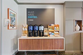 Holiday Inn Express Hotel & Suites Bethlehem by IHG