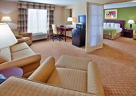 Holiday Inn Kansas City Airport by IHG