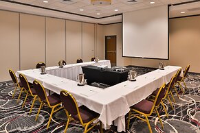 Holiday Inn Kansas City Airport by IHG