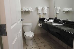 La Quinta Inn and Suites Fort Myers I-75