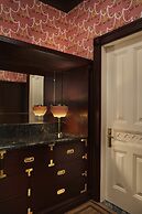 The Hotel Chelsea