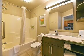 Candlewood Suites Medford by IHG