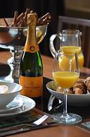 Quebecs Luxury Aparthotel