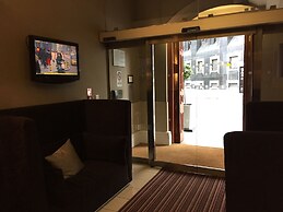 Quebecs Luxury Aparthotel