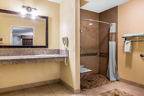 Rodeway Inn & Suites Canyon Lake-Menifee West