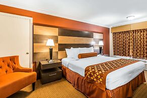 Rodeway Inn & Suites Canyon Lake-Menifee West