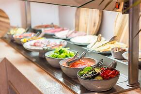 ICON Valparaiso - Adults Only