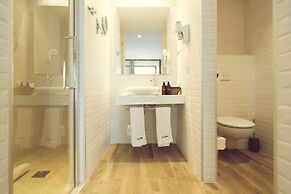 ICON Valparaiso - Adults Only