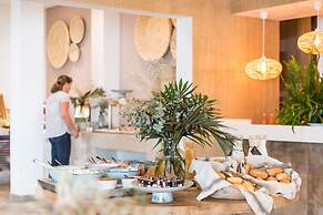 ICON Valparaiso - Adults Only