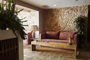 ICON Valparaiso - Adults Only