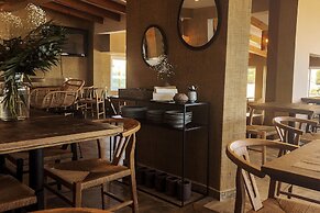 ICON Valparaiso - Adults Only