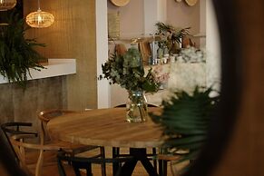 ICON Valparaiso - Adults Only