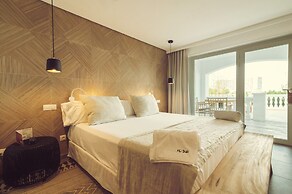 ICON Valparaiso - Adults Only