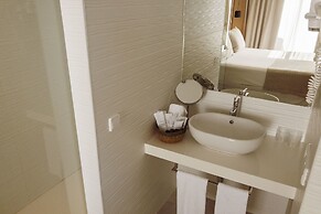 ICON Valparaiso - Adults Only