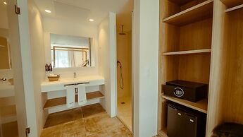 ICON Valparaiso - Adults Only