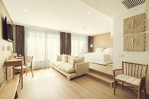 ICON Valparaiso - Adults Only