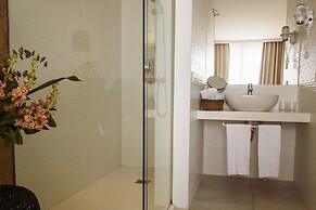 ICON Valparaiso - Adults Only