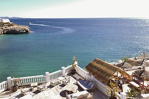 ICON Valparaiso - Adults Only