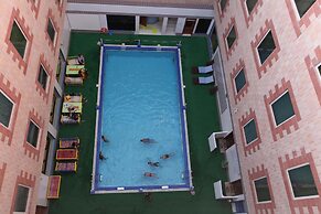 Ramee Guestline Hotel Qurum