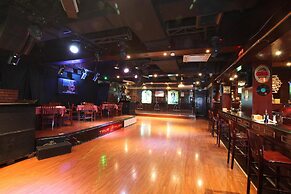 Ramee Guestline Hotel Qurum