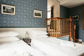 Crown Hotel Stamford