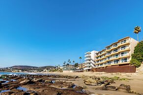Pacific Edge Hotel