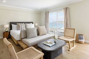 Pacific Edge Hotel